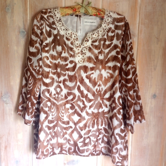 Alfred Dunner Size 14 Brown White Ikat Print shirt top blouse tunic - Picture 1 of 4
